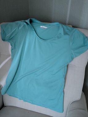 Columbia OmniWear top